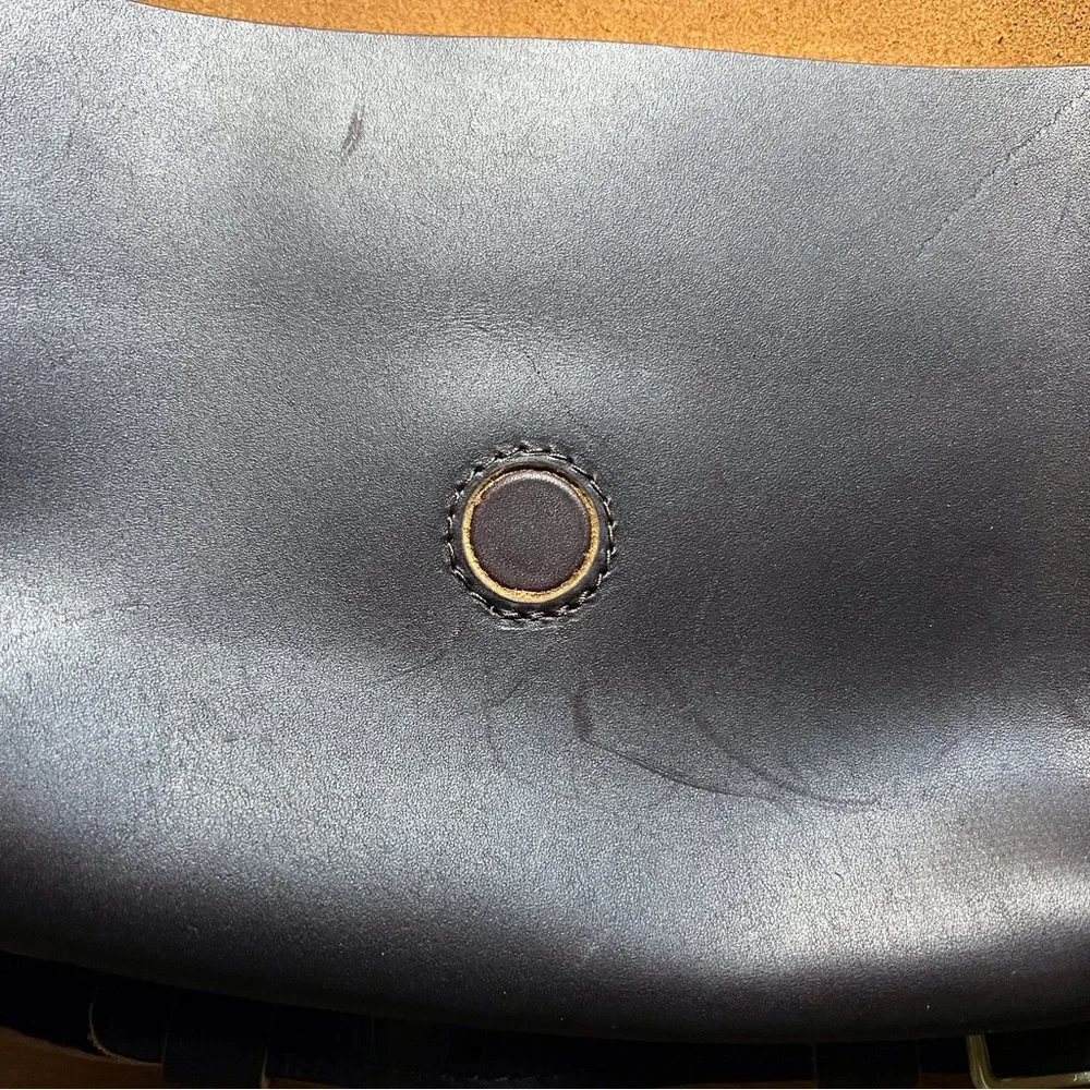 Portland Leather Goods, Metro Mini Crossbody, Magnetic Closure, w/Strap, Brown - Picture 5 of 6